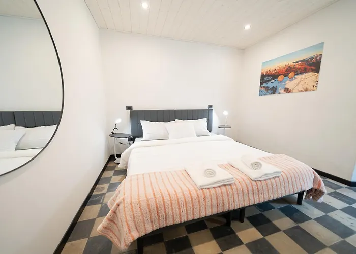 Casa de Férias La Torre Medievale - Storia E Comfort